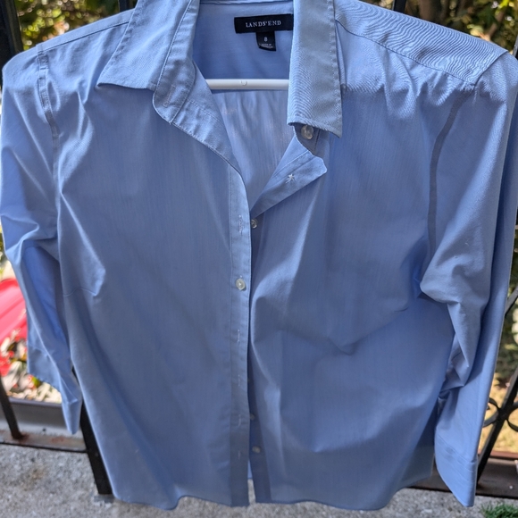 Land's End blue button down size 8 - Picture 3 of 4